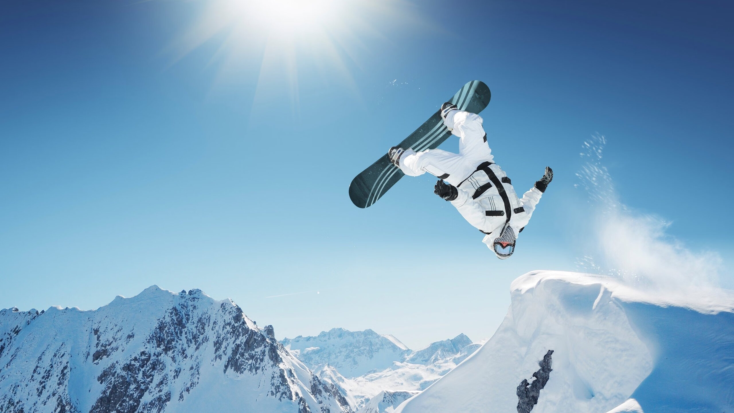 “东部新区定向越野：在大自然中与时间赛跑”